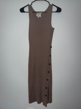 HIPPIE ROSE Brown Knit Sleeveless Button Midi Dress